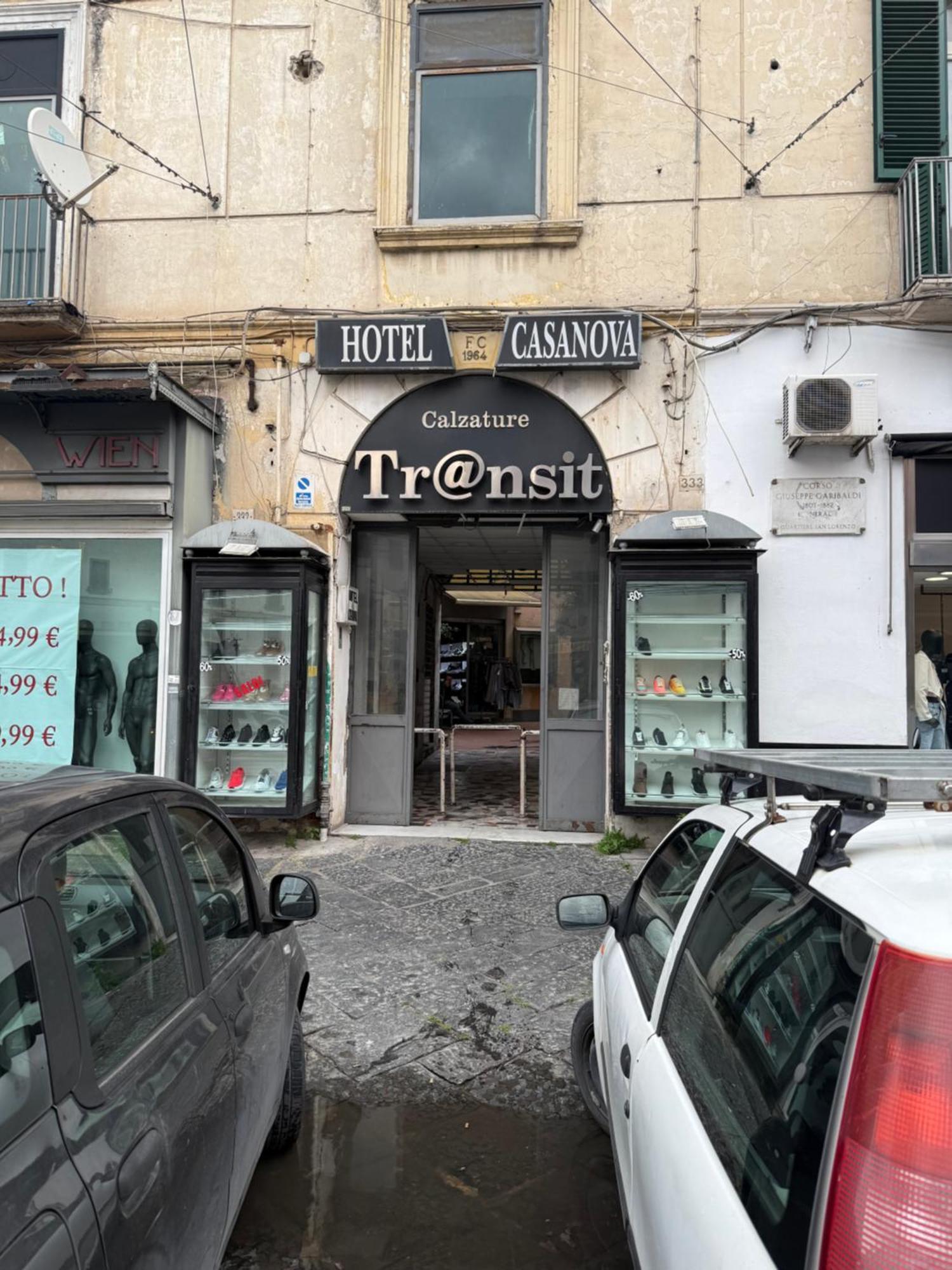 Il Regno Di Napoli Hotel Luaran gambar
