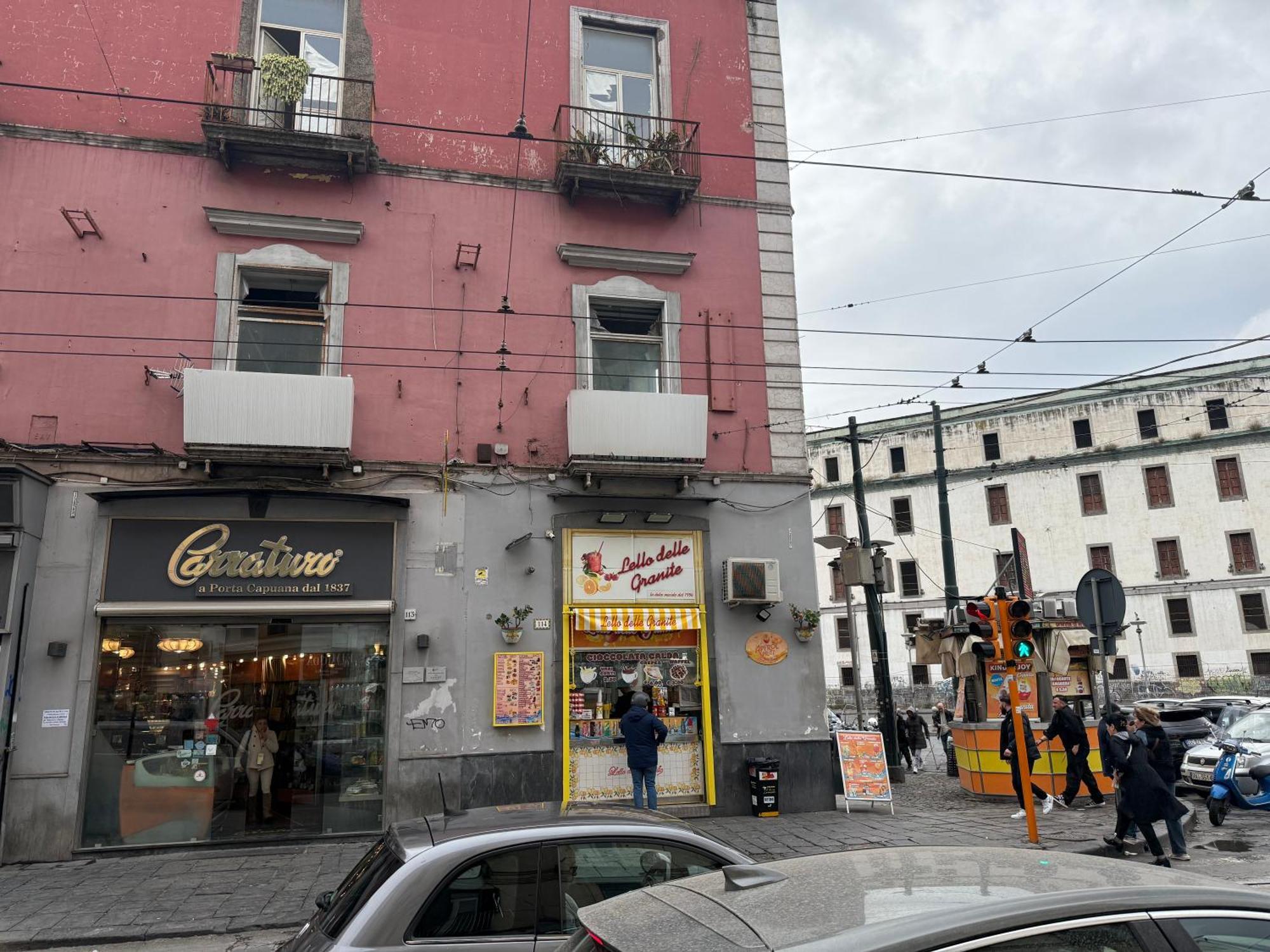 Il Regno Di Napoli Hotel Luaran gambar