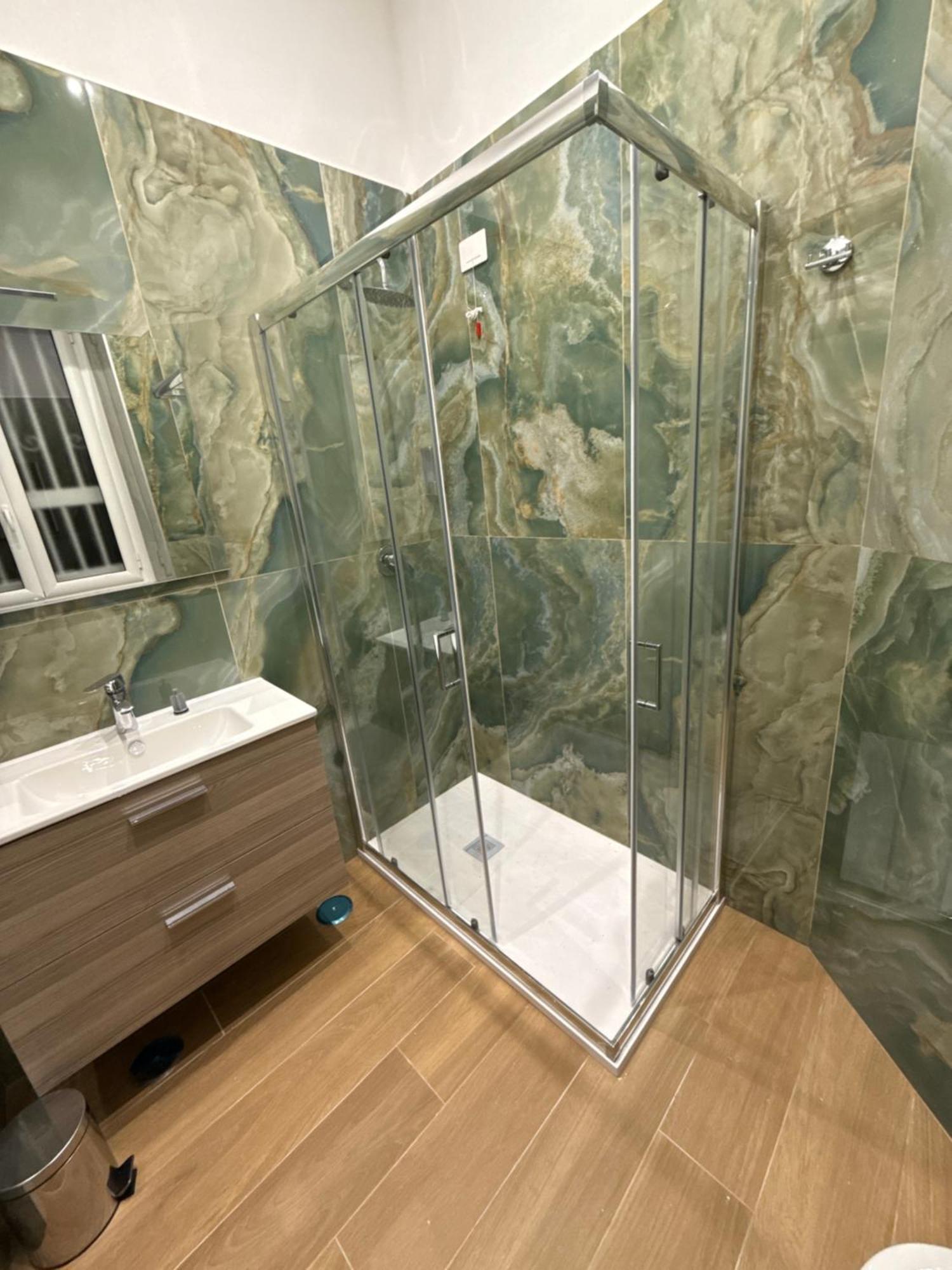 Il Regno Di Napoli Hotel Luaran gambar