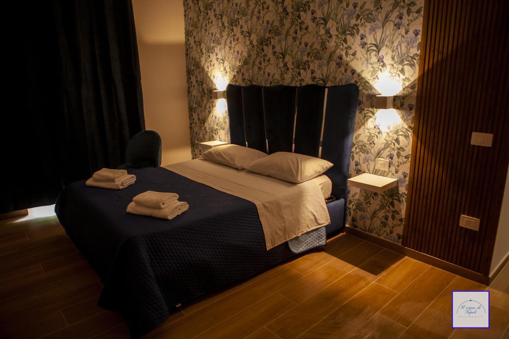 Il Regno Di Napoli Hotel Luaran gambar