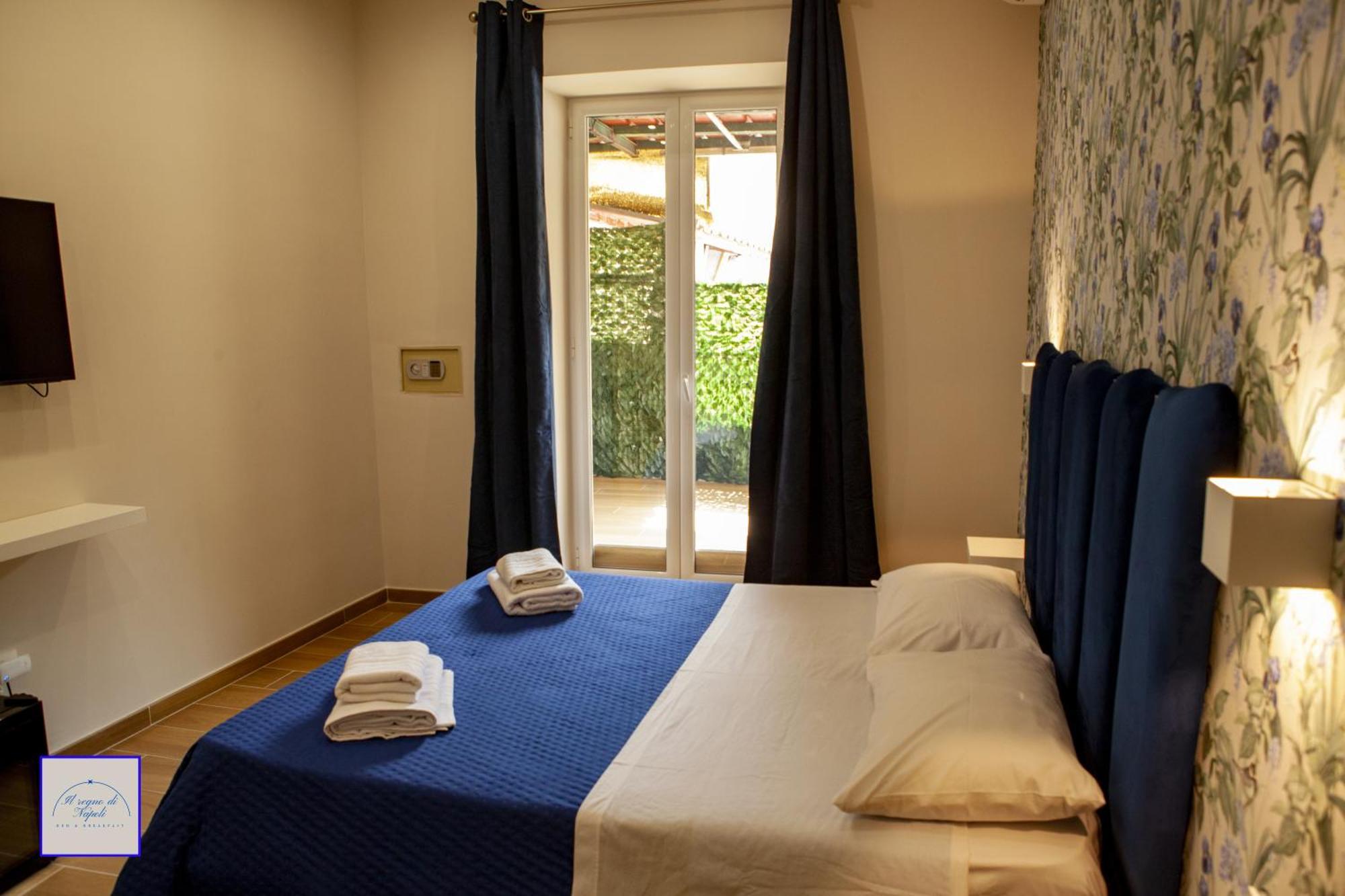 Il Regno Di Napoli Hotel Luaran gambar