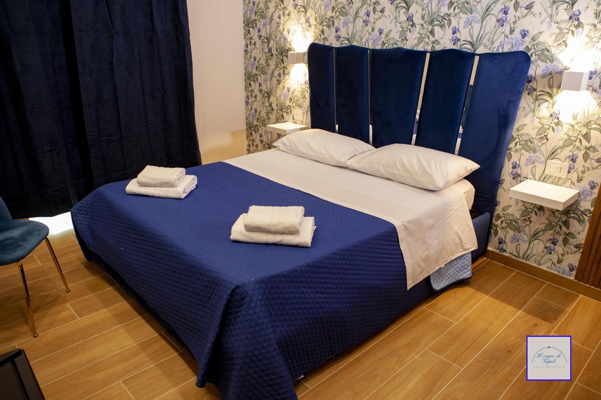 Il Regno Di Napoli Hotel Luaran gambar